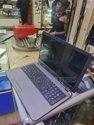 Laptop HP 250 G3 4GB Intel Core i3 HDD 500GB