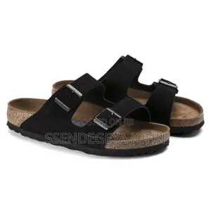 Footbed Suede Leather Sandal in Black.