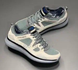 Classic Skechers Quantum Flex Relax Fit Country Walk Sneakers