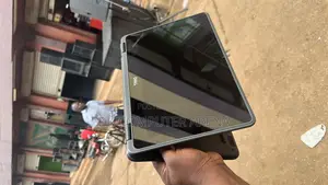 Laptop Dell Latitude 3189 4GB Intel Celeron SSD 128GB