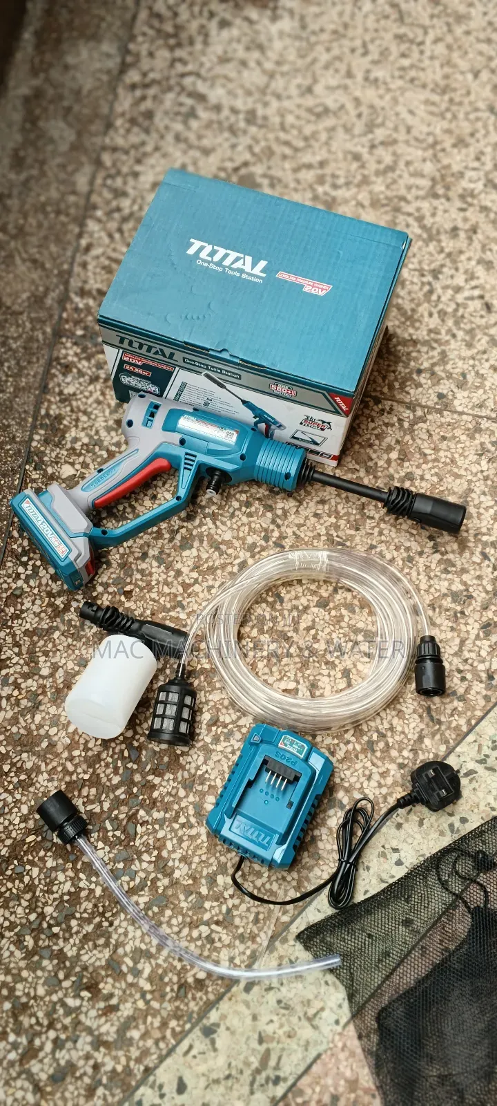 Portable Cordless Pressure Washer / Car Washer