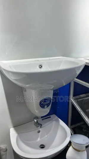 Hand Wash Basin Complete With Pedestral