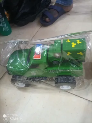 2 in 1 Green Toy Military Police Truck Vehicle With Large Wheels,