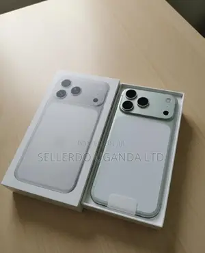 New Apple iPhone 17 Pro Max 256 GB Silver