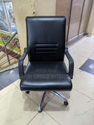 Office Chair in Good Condition With Adjustable Height