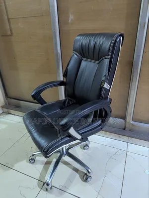 Office Chair With Fixed Armrets for Support and Adjustable Height