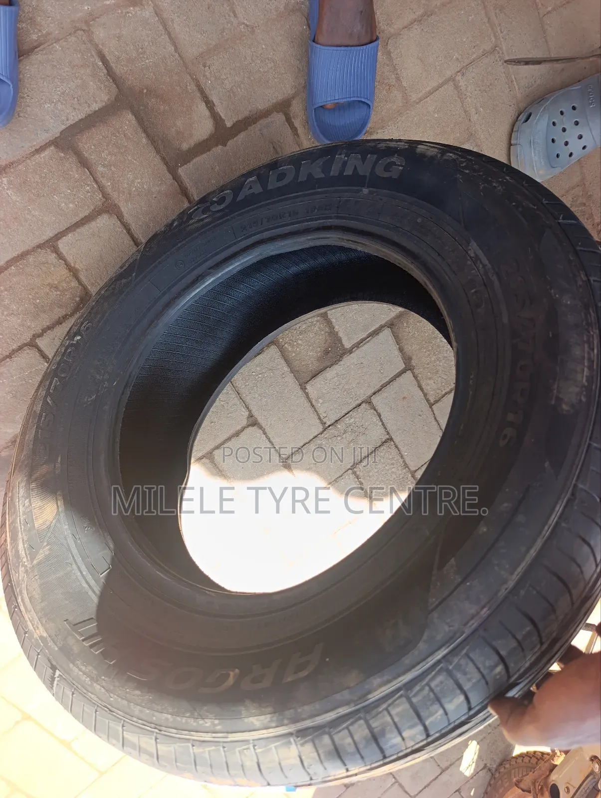 215/70r16 Roadking