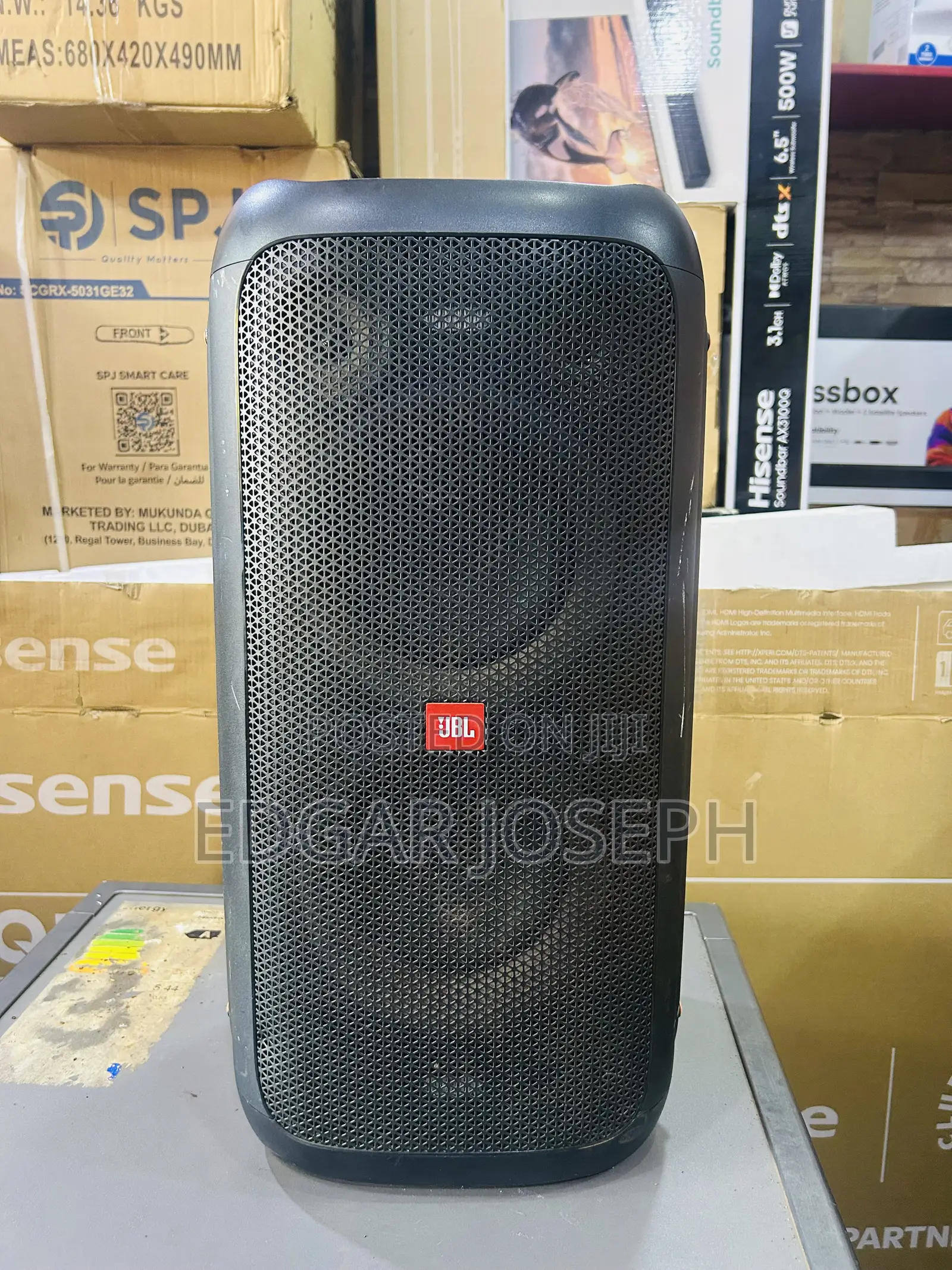 JBL 100 Speaker