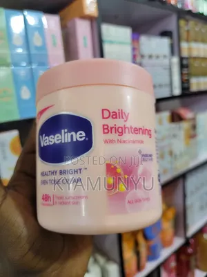 Vaseline Daily Brightening Cream