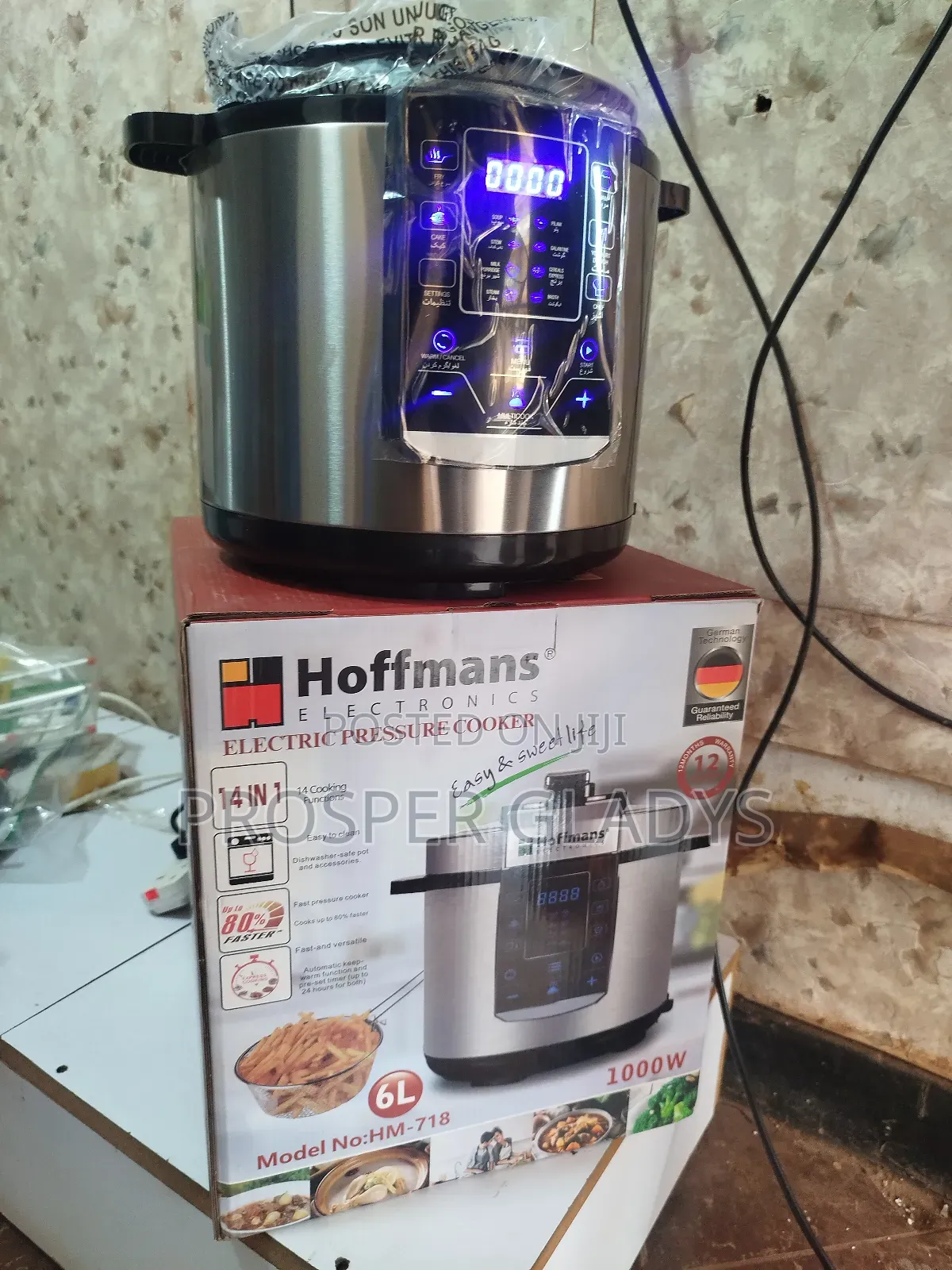 Offmans Pressure Cooker With a Steamer.