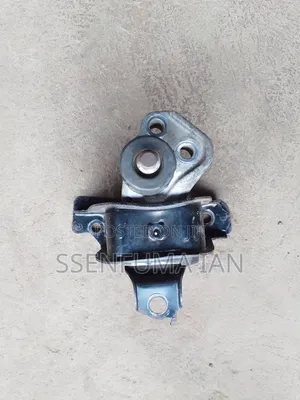 Seinta,Probox Engine Mounting