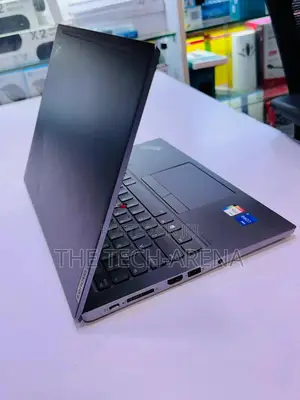 New Laptop Lenovo Thinkpad T14s Gen 2 16GB Intel Core i7 SSD 512GB