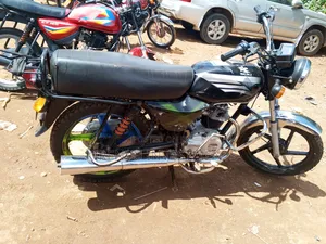 Bajaj Boxer 100 2016 Red