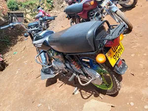 Bajaj Boxer 100 2016 Red