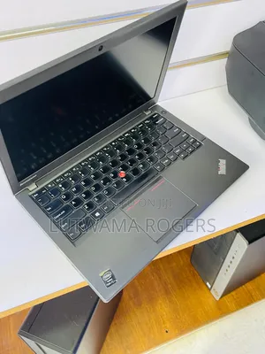 Laptop Lenovo ThinkPad X240 4GB Intel Core i5 SSD 500GB