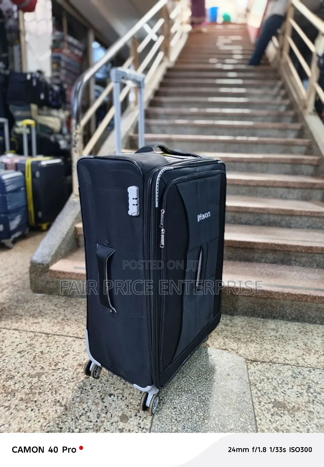Coeur Cloth Suitcases. Medium Size. Black Color