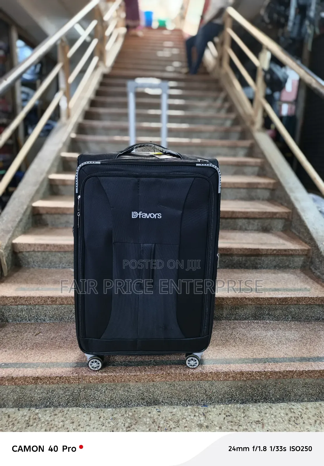 Classic Cloth Suitcases. Small Size. Black Color