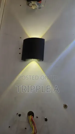 Aluminum Up and Down Wall Lamp