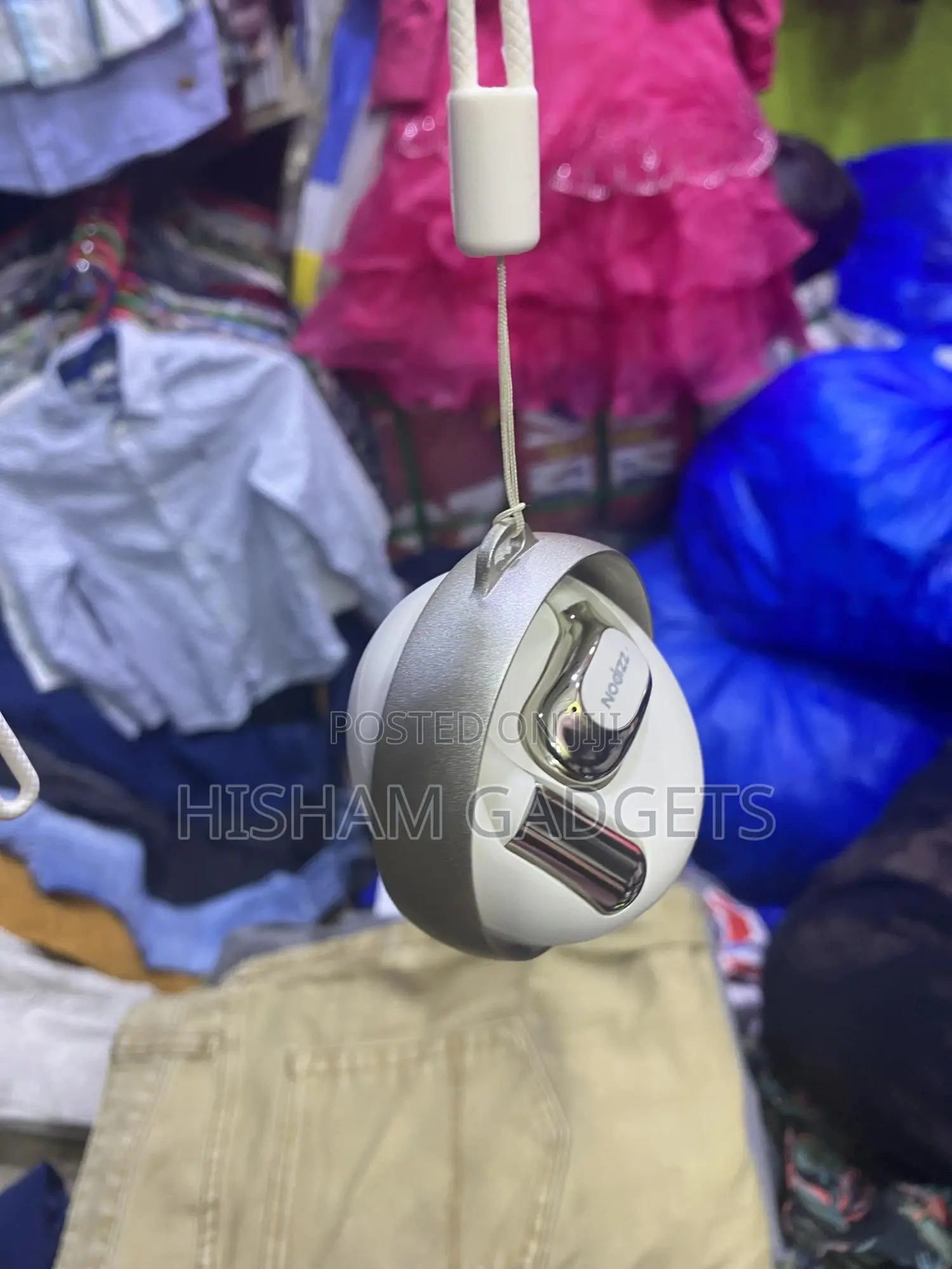 Earphones and Headphones
