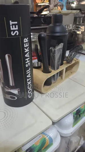 Cocktail Checker