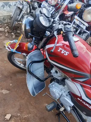 TVS HLX 125 2023 Red