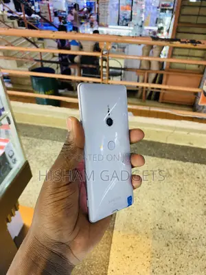 Sony Xperia XZ3 64 GB White
