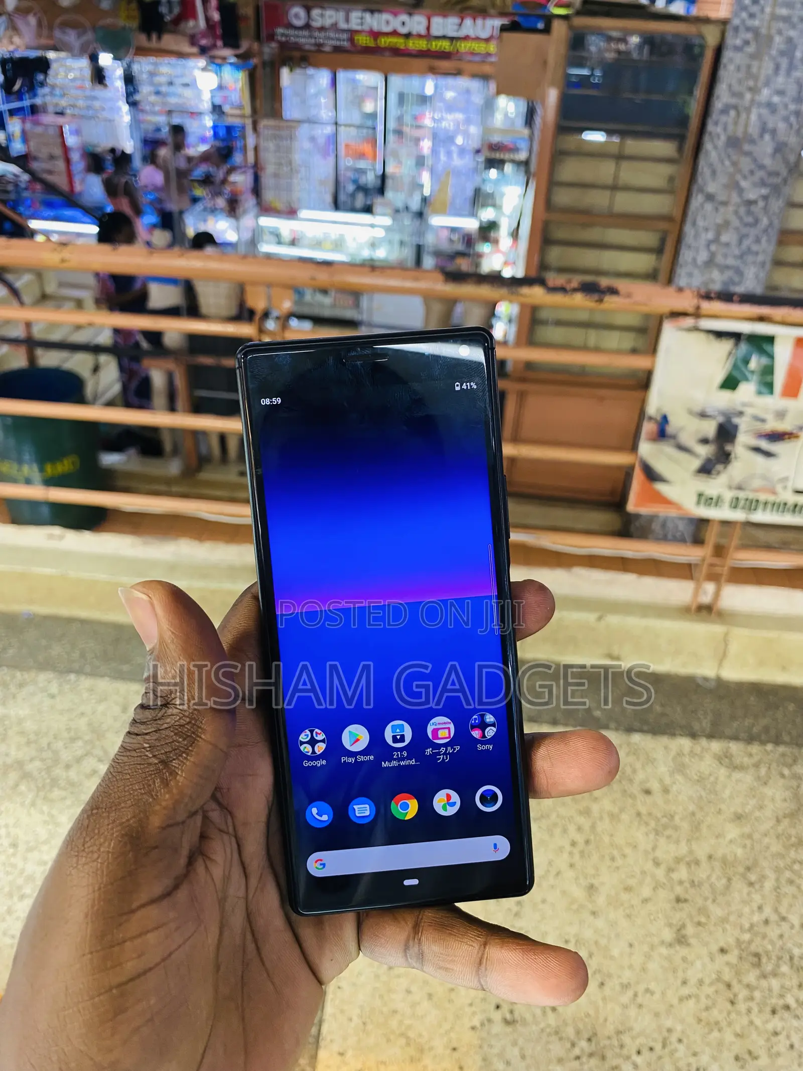Sony Xperia 8 SOV42 64 GB Black