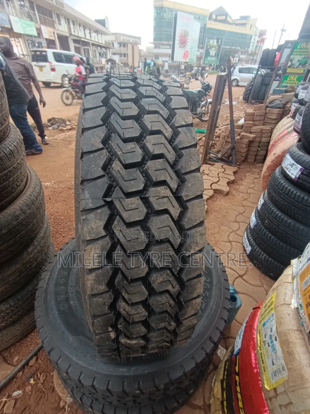 265//70r19.5 Double Road