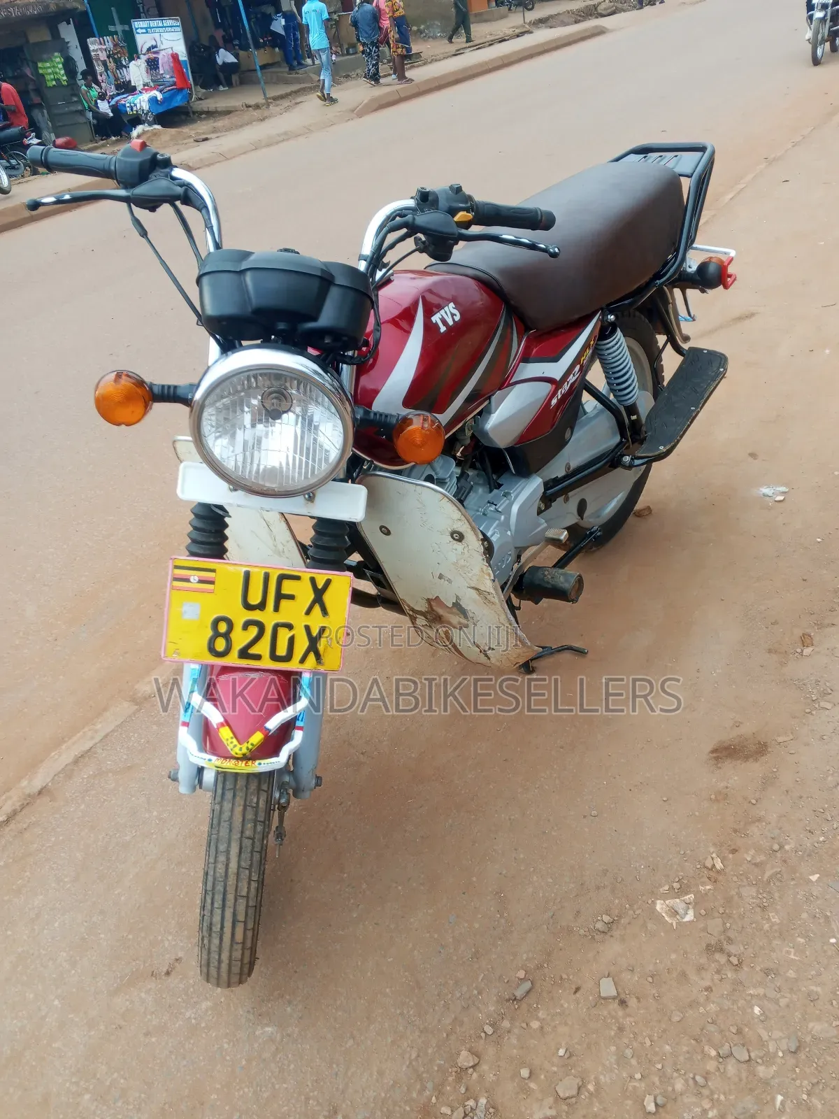 TVS HLX 125 2023 Red