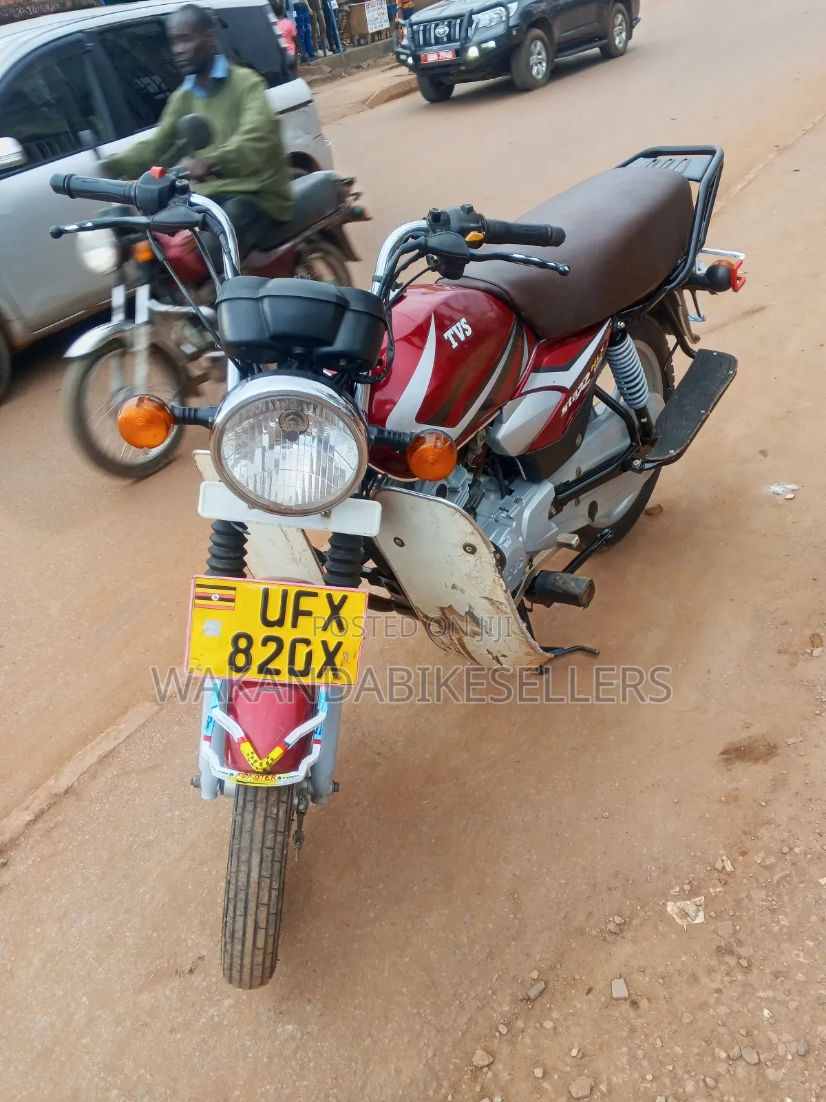 TVS HLX 125 2023 Red