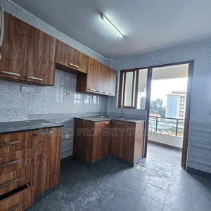3bdrm Apartment in Kisaasi Kyanja, Kawempe for rent