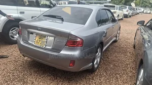 Subaru Legacy 2.0 2007 Silver
