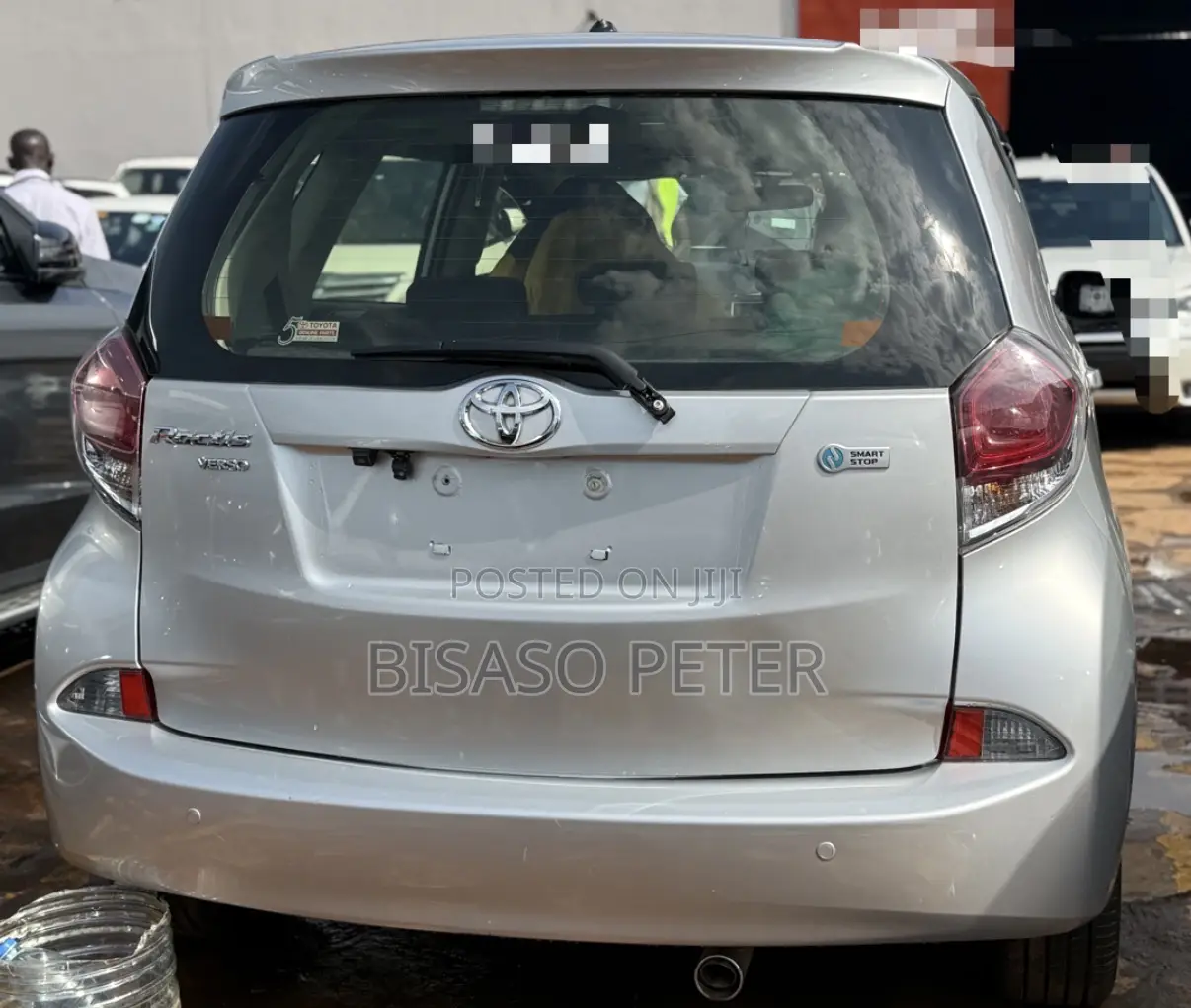 Toyota Ractis 1.5 AWD 2015 Silver