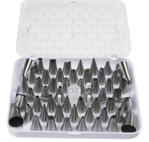 Comprehensive Cake Decorating Kit