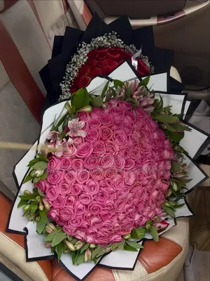 Pink Colour Full Big Bouquet Roses Flowers