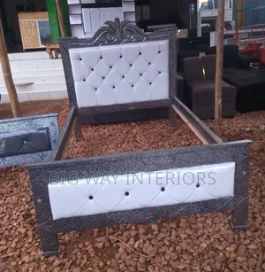 4by6 German Leather Bed