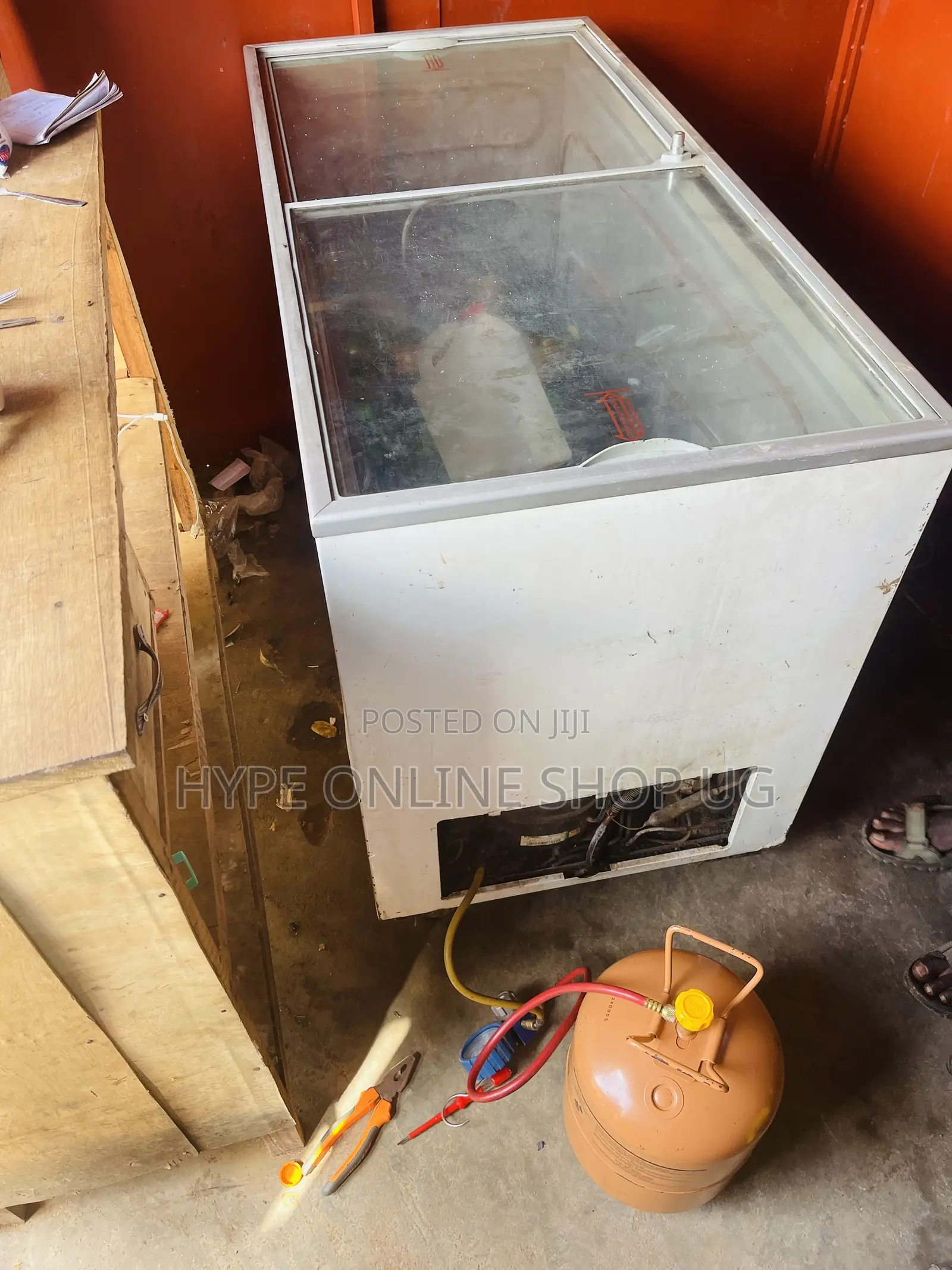 Deep Freezer Repair,Service,Gas Refilling