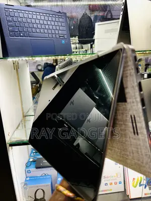 Laptop Dell Latitude 7389 8GB Intel Core i7 SSD 256GB