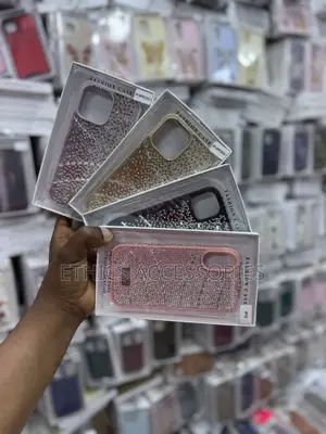 Luxury Rhinestone-Encrusted "Fashion Case