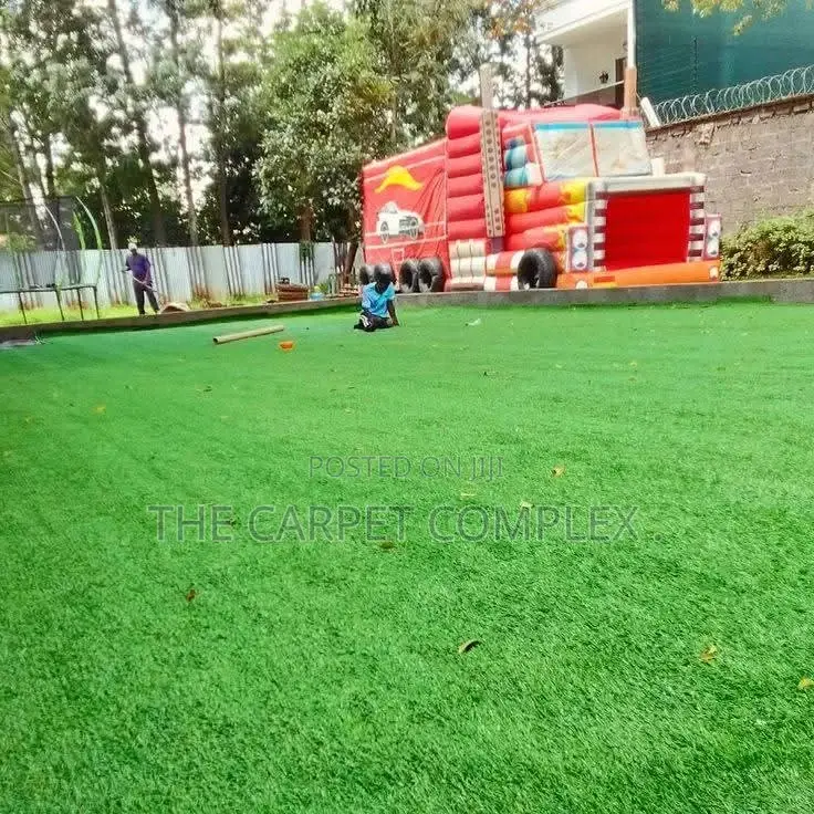 Kids Artificial Grass Playgrounds Per Squaremeter