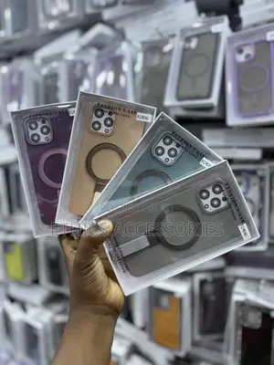 Magsafe-Compatible "Fashion Cases