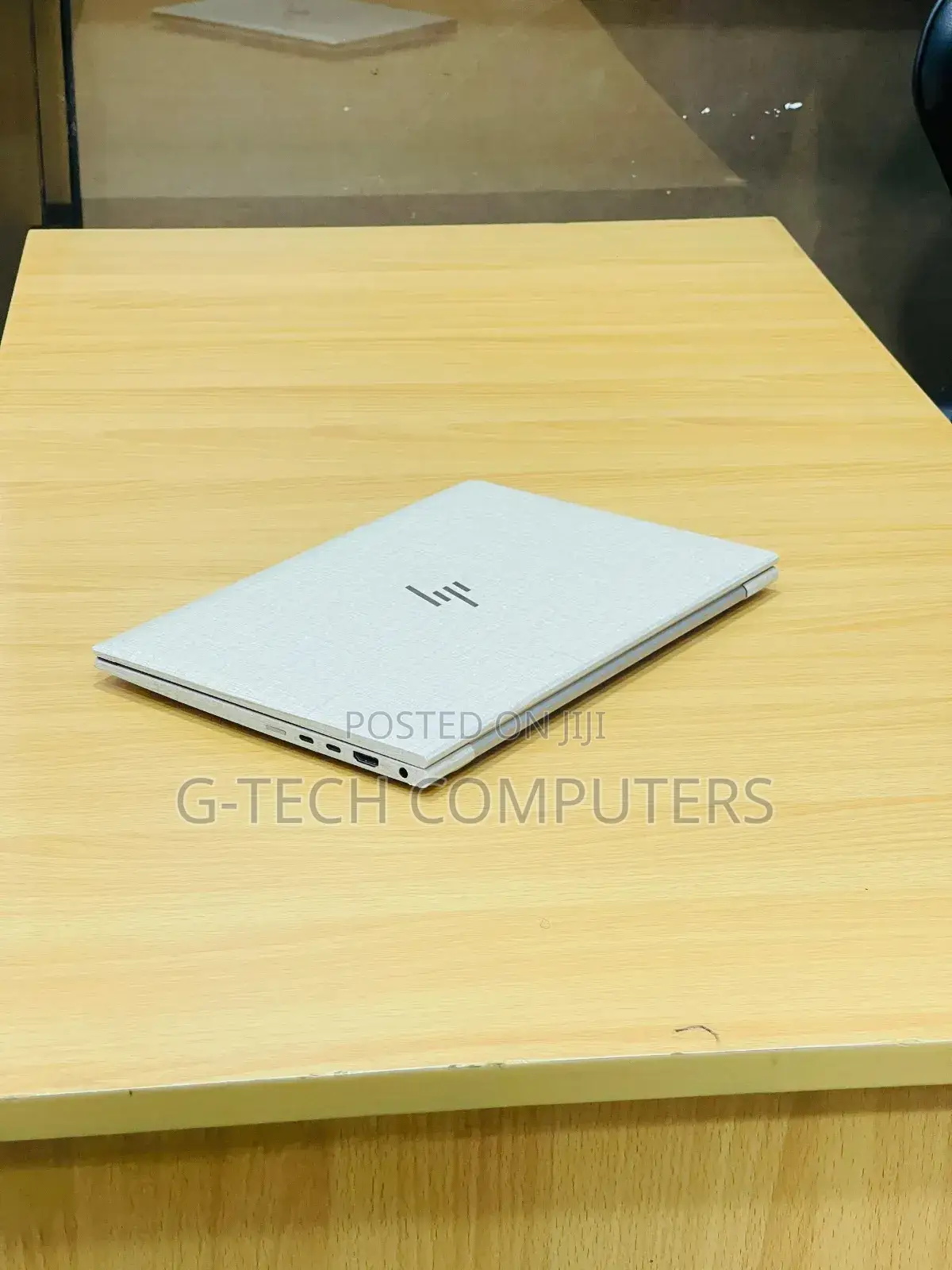 New Laptop HP EliteBook 830 G8 8GB Intel Core i5 SSD 256GB