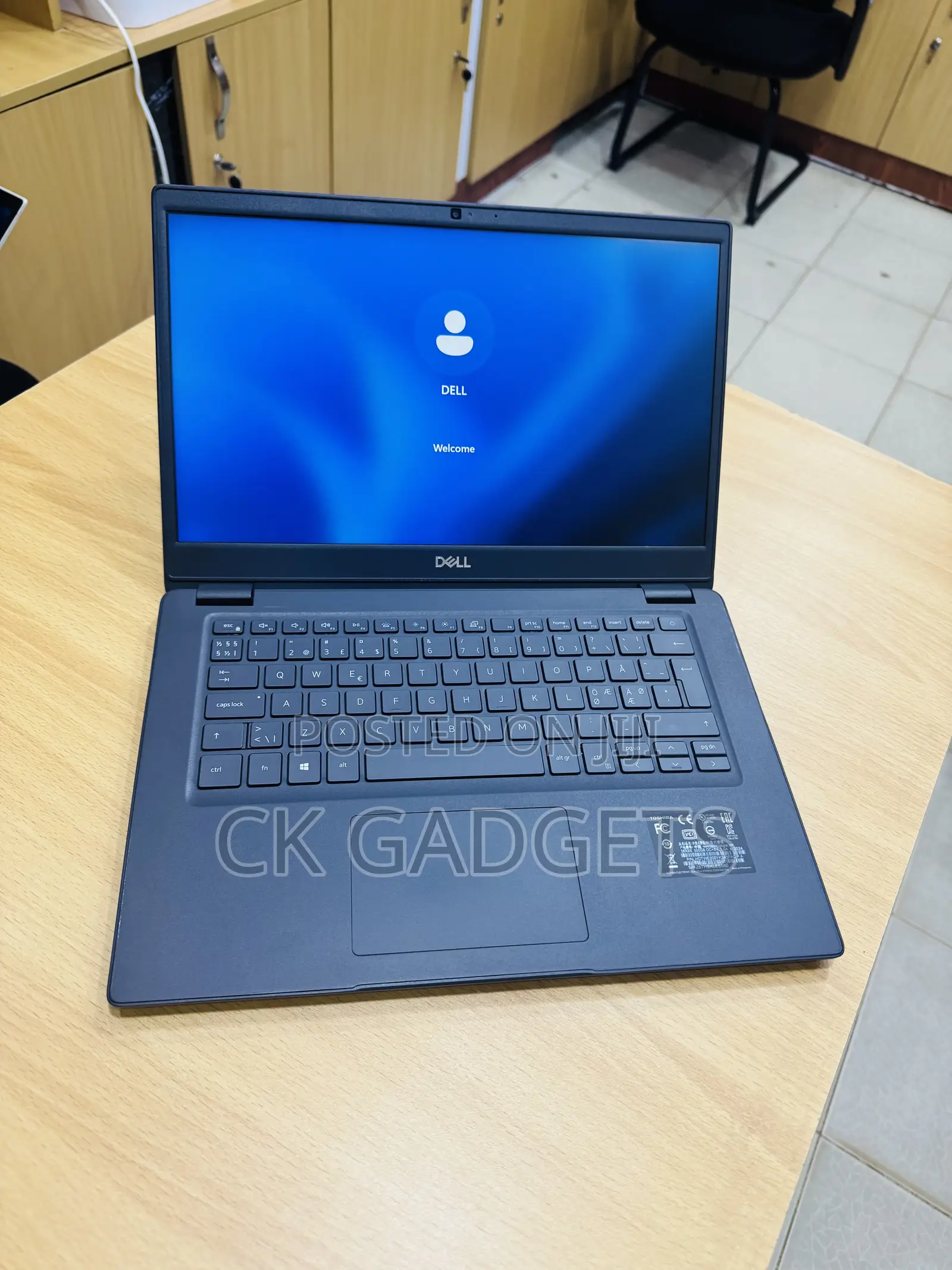 New Laptop Dell Latitude 3410 8GB Intel Core i5 SSD 256GB