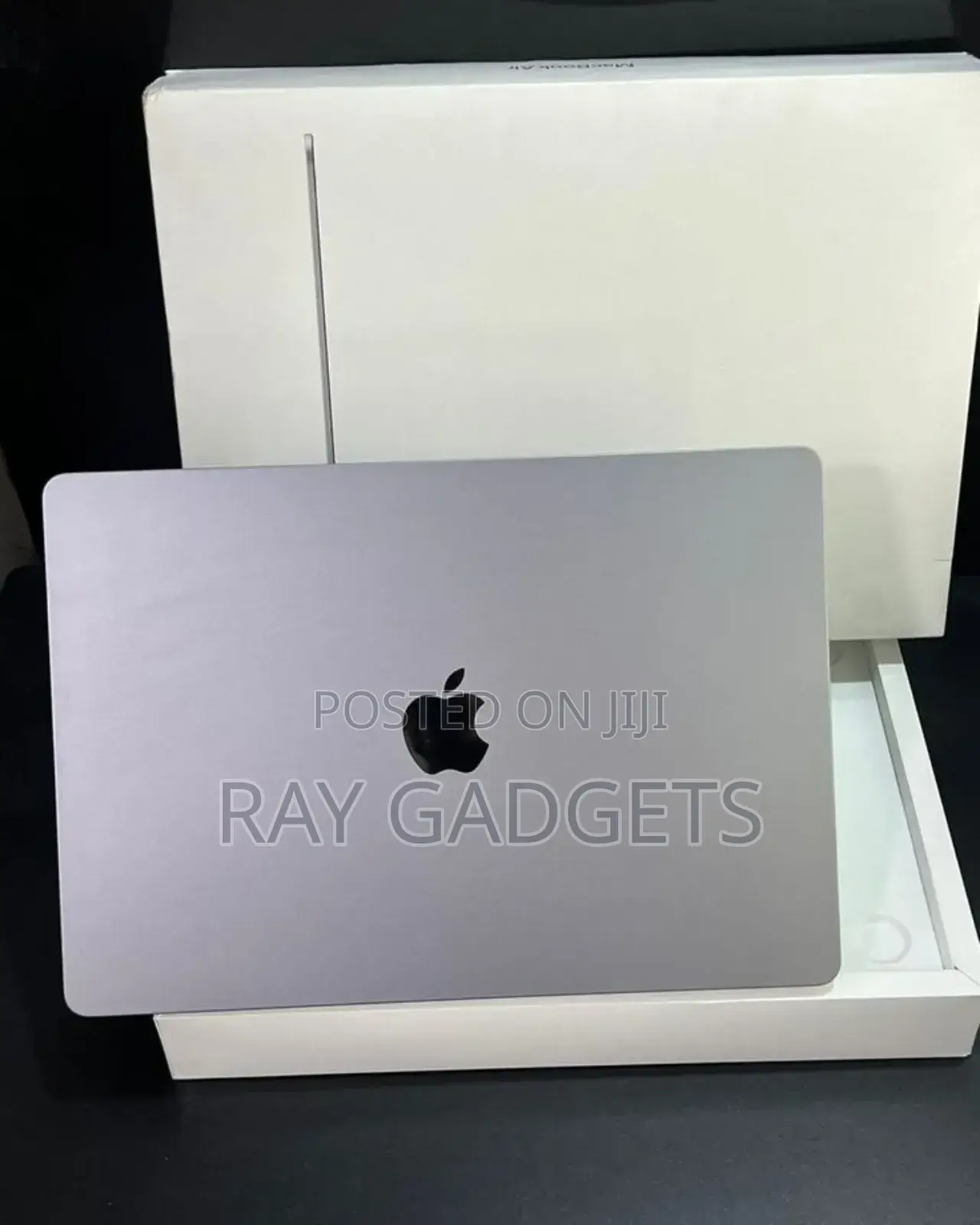 Laptop Apple MacBook 2020 16GB Intel Core i7 SSD 512GB