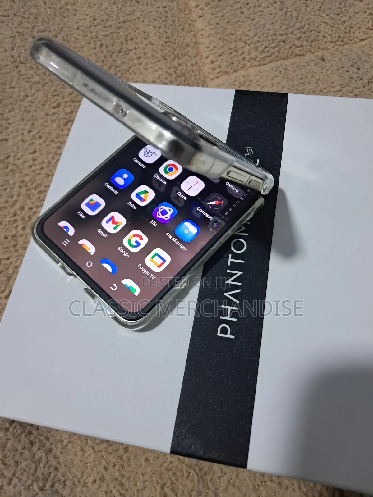 Tecno Phantom V Flip2 5G 256 GB Silver