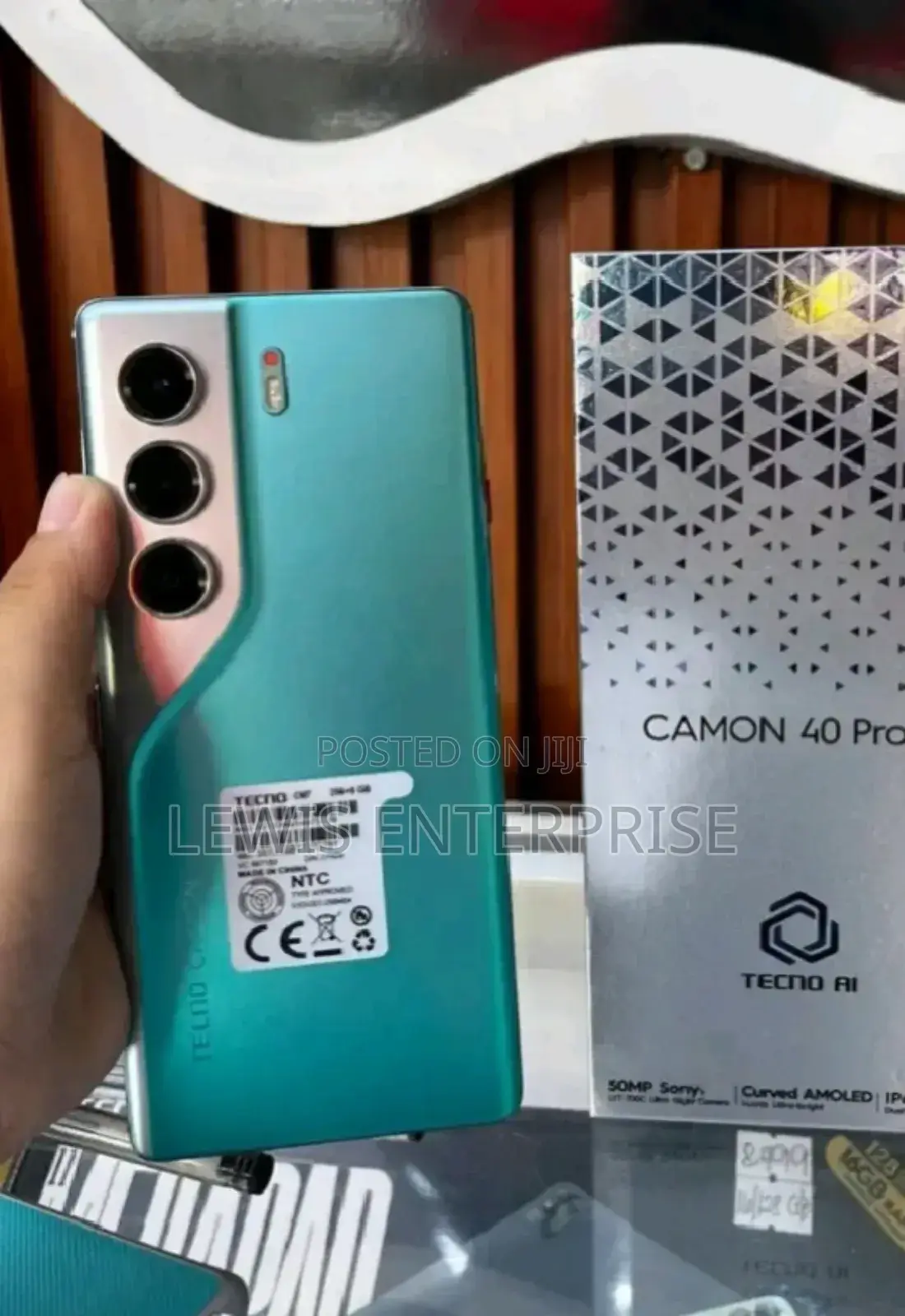 New Tecno Camon 40 Pro 5G 256 GB Green
