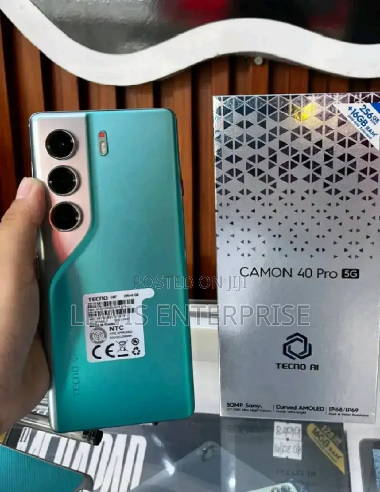 New Tecno Camon 40 Pro 5G 256 GB Green