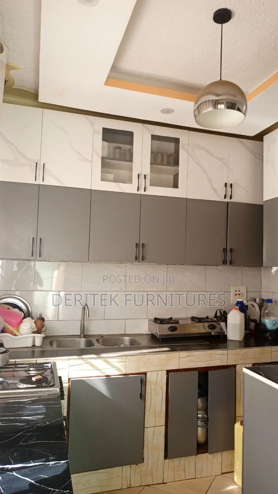 Kitchen Carbinets