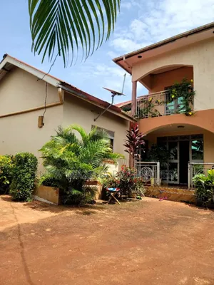Mini Flat in Kajjansi Ntebe Rd, Central Division for sale