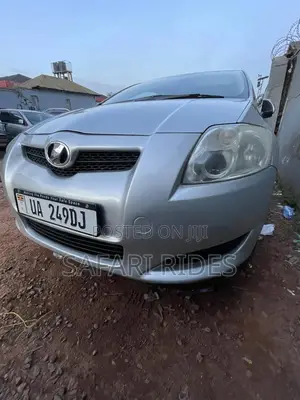 Toyota Auris 2007 Silver